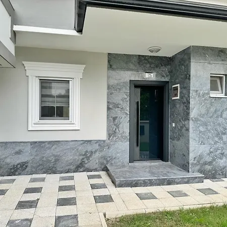 Villa Diamond B1 Blok Ikiz Ortak Havuzlu Kemer