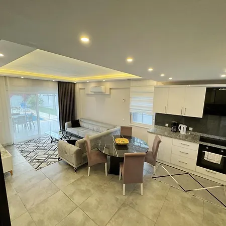 Diamond B1 Blok Ikiz Ortak Havuzlu * Kemer